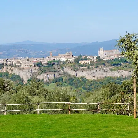 Pietra Campana Italian Villa Orvieto-3